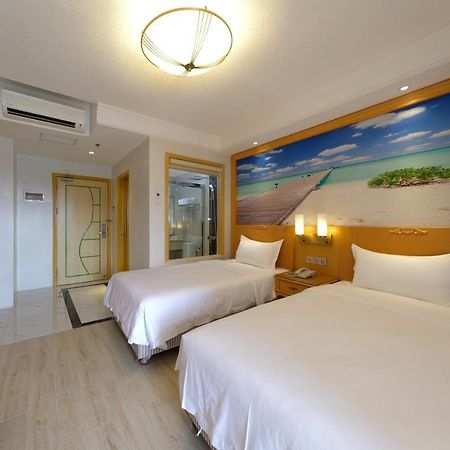 Royal J Hotel Cebu Dış mekan fotoğraf