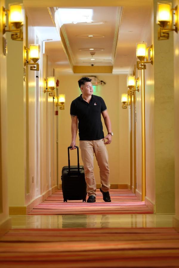 Royal J Hotel Cebu Dış mekan fotoğraf