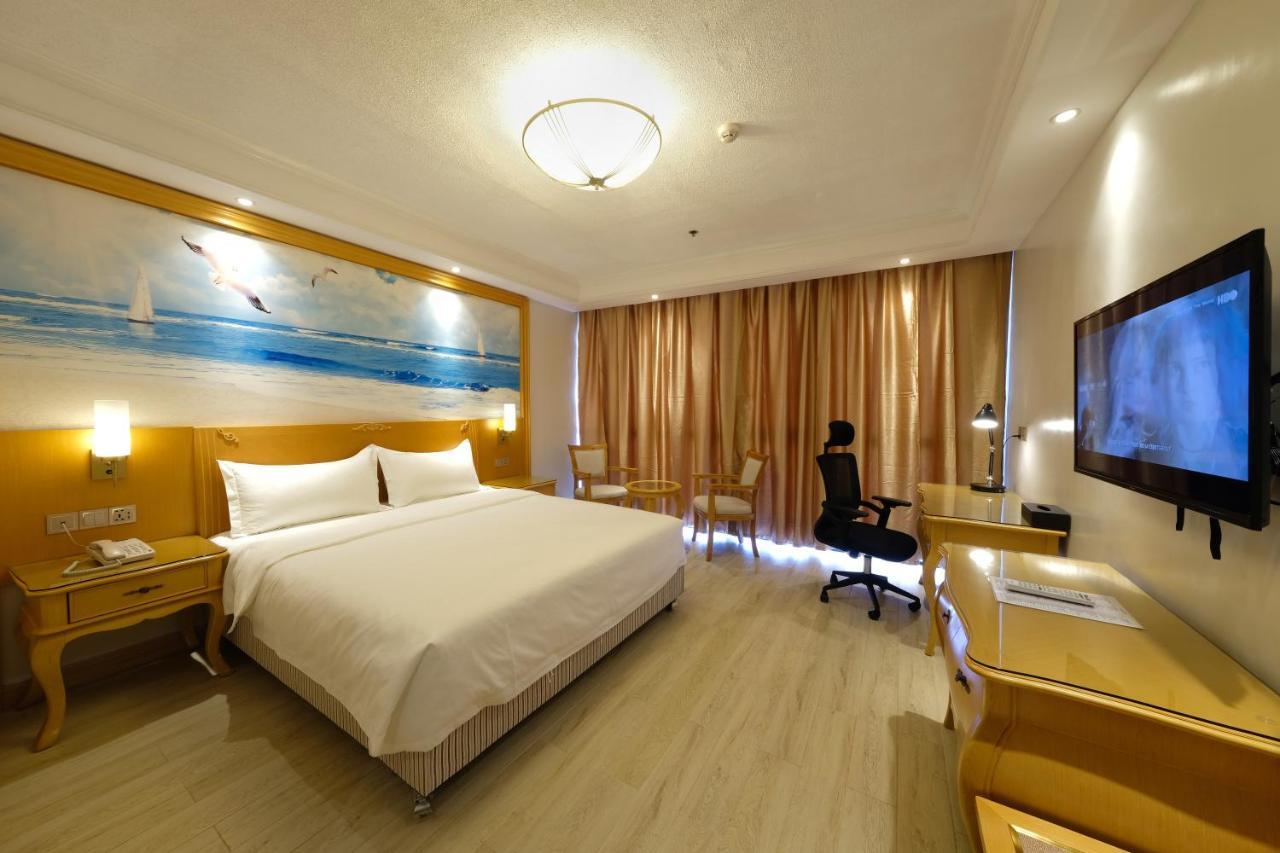 Royal J Hotel Cebu Dış mekan fotoğraf