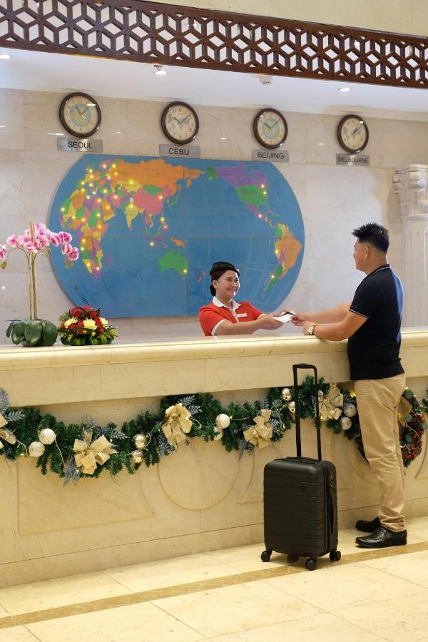 Royal J Hotel Cebu Dış mekan fotoğraf